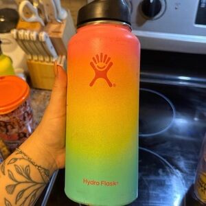 Hydro Flask Multicolor Gradient Bottle